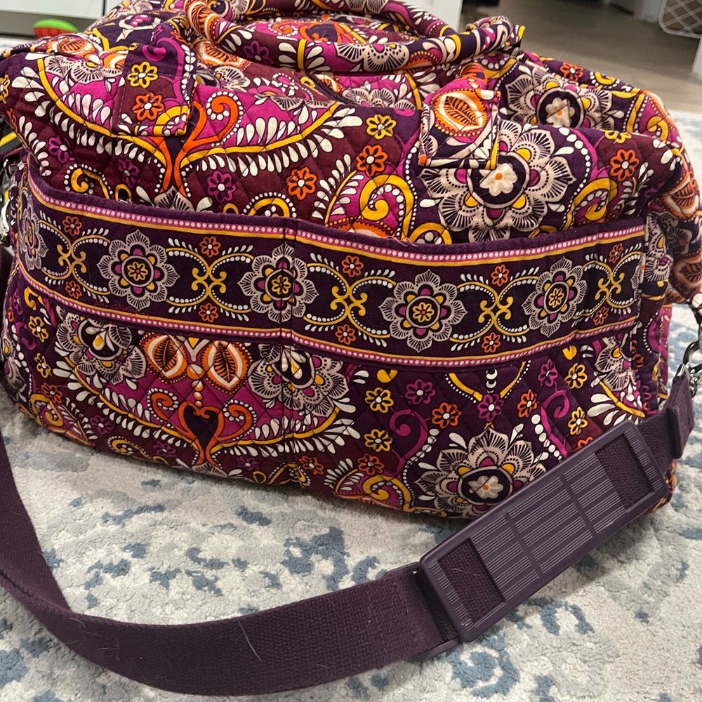 Vera Bradley weekender travel bag Vibrant Patterned Women's Bag